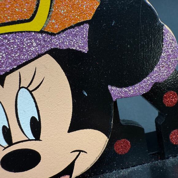 Disney Mickey and Minnie Spooky Halloween Wood Sign - Picture 11 of 12
